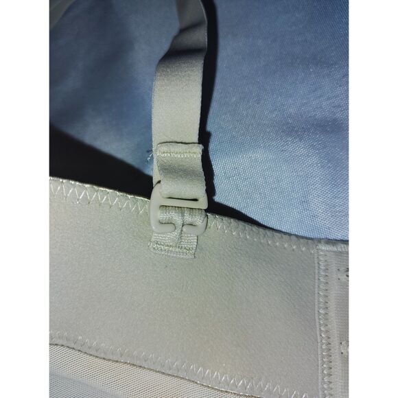 NWT Maidenform Firm Control Convertible Body Shapewear W/ Built In Bra Size 34DD - Picture 5 of 8